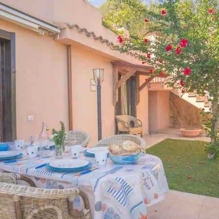 Turchese . . 3 Bdr 2 Bth . Ac Villa *