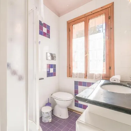 Turchese . . 3 Bdr 2 Bth . Ac Villa *