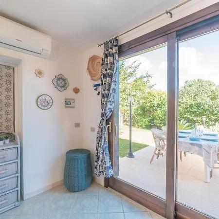 Turchese . . 3 Bdr 2 Bth . Ac Villa *